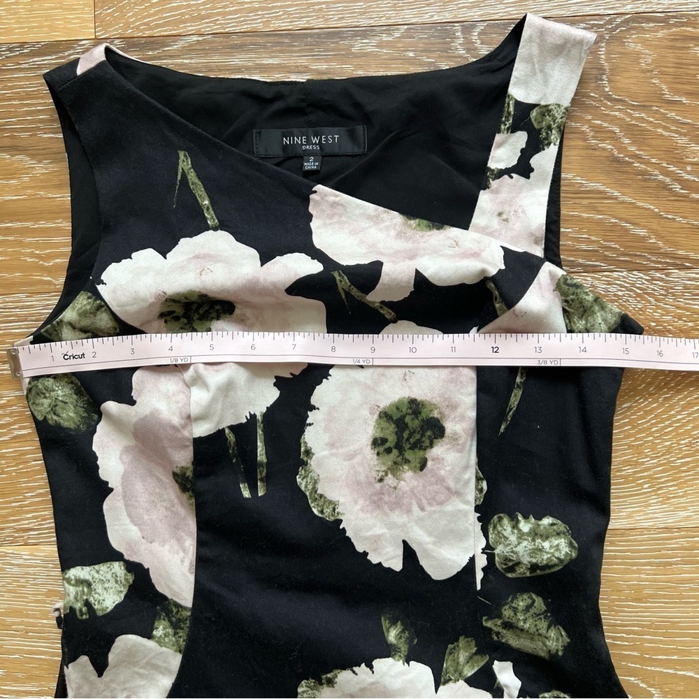 NINE WEST Floral Fitted Dress, sz.2 - Picture 5 of 8